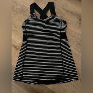 COPY - Vintage Lululemon Striped Cross Back Scoop Neck Tank, size 6